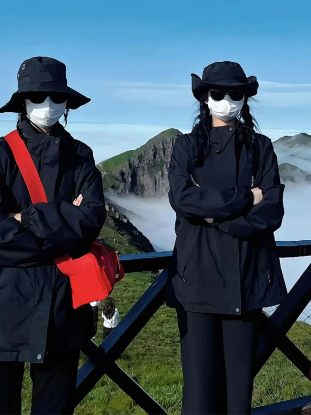 

Мужской летний водонепроницаемый ветрозащитный костюм для альпинизма Bla Samurai San Yan: функциональная куртка с защитой от солнца в американском стиле