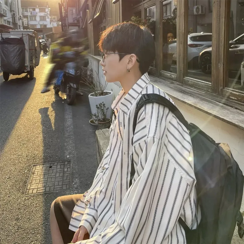 طية صدر السترة قميص مخطط ملابس رجالية قميص طويل الأكمام فضفاضة عارضة سترة سترة أزياء عارضة أعلى #3