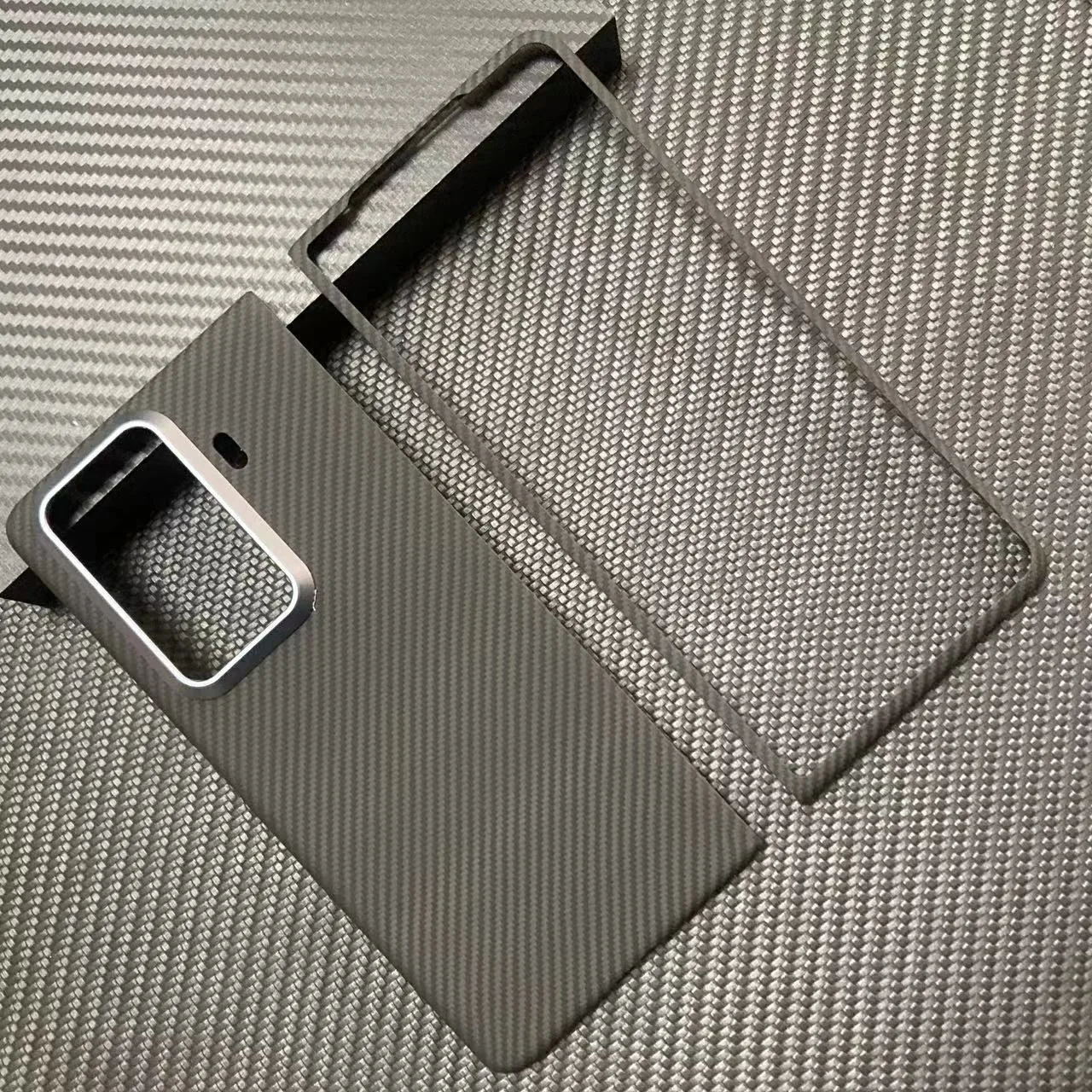

Real Aramid Carbon Fiber Phone Case for Honor Magic Vs3 Thin Carbon Fiber Protective Cover on For Honor Magic Vs3 Case Luxury