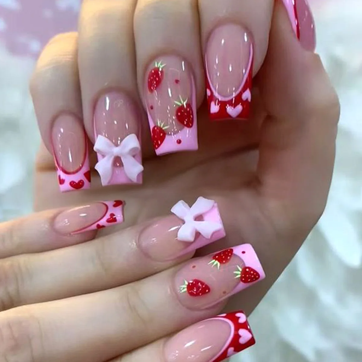 

Wearing Strawberries With Bow French Fake Nails Mid Style European Ins Style Wearing Nails Detachable Nail Flakes