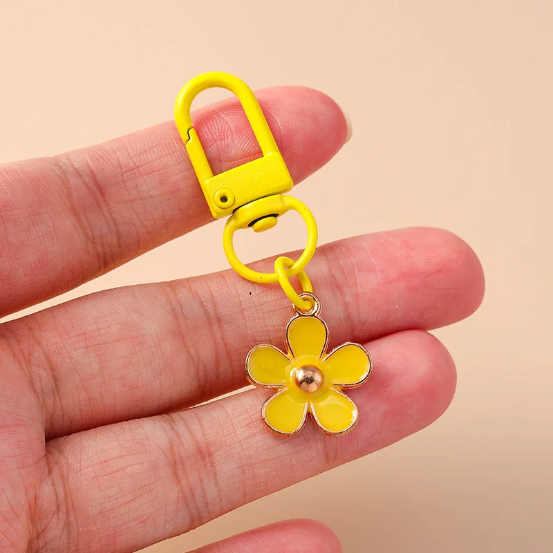 Aihua Niedlicher Klingelnder Blumen-Schmetterling-Herz-Schlüsselanhänger für Frauen und Mädchen, Handtaschenanhänger, Schlüsselkette, Schmuckzubehör, Geschenke – Detail 13