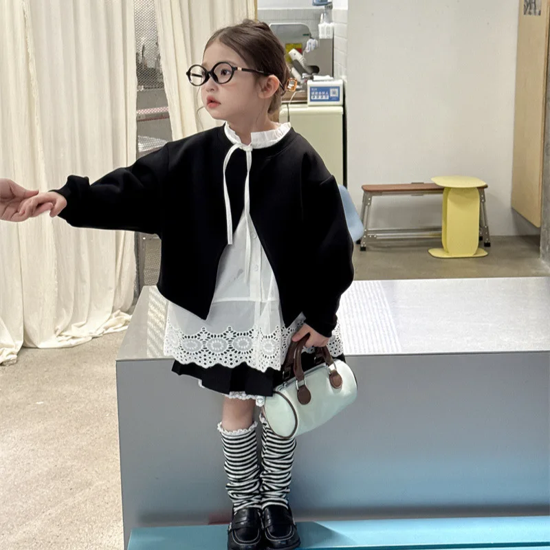 

Girls Suit 2025 Autumn New Children's Clothing Korean Style Girl Baby Shirt Hoodie Pleated Skirt Three Sets Casual Simple Daily