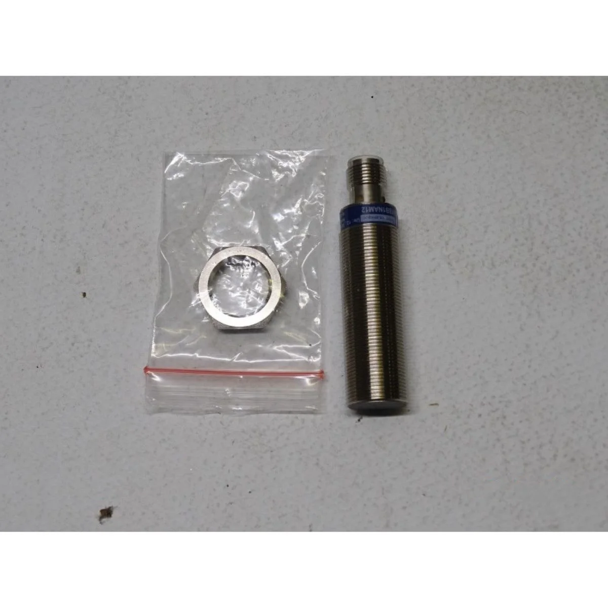 XS6 XS618B1NAM12 XS6-18B1NAM12 Inductive sensor