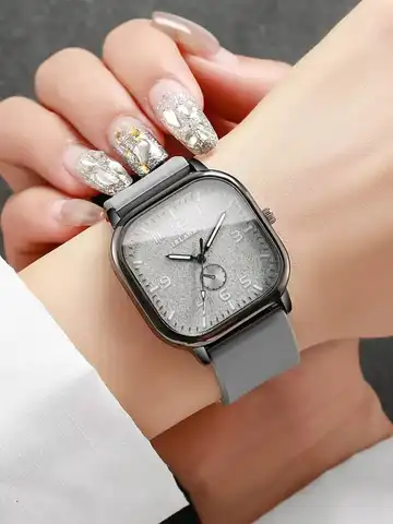 Fashion Square Women Quartz Watch Casual Silicone Strap Sports Wristwatch For Men Women Students（Without Box）