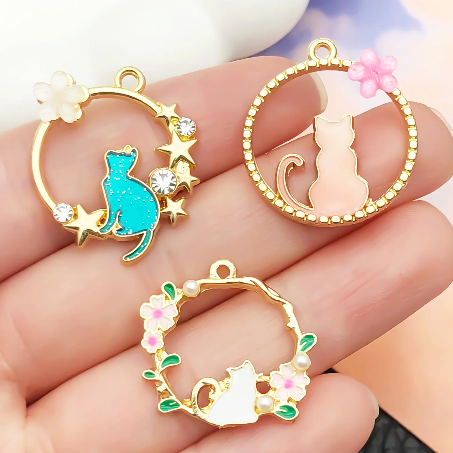 

DIY Accessories 5/20-Piece Set Wreath Cat Silhouette Series Enamel Alloy Earring Charms Pendant Ornaments Key Accessories.