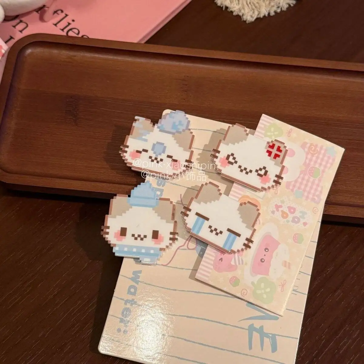 2Pcs/Set Pixel Cat Hair Clips Kawaii Cartoon Cat Acrylic Hair Barrettes for Lolita Girls Sweet Hair Accessories