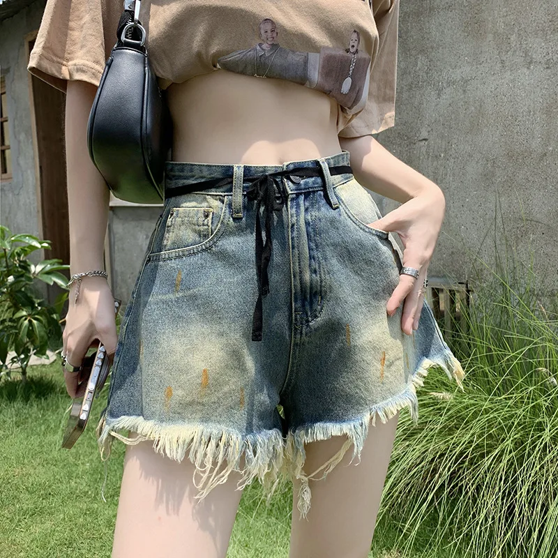 

Design-sense Lace-up Washed "Make Old" Denim Shorts, Women's New Summer Hot Girl High-waisted A-line Short Jeans with Tassels
