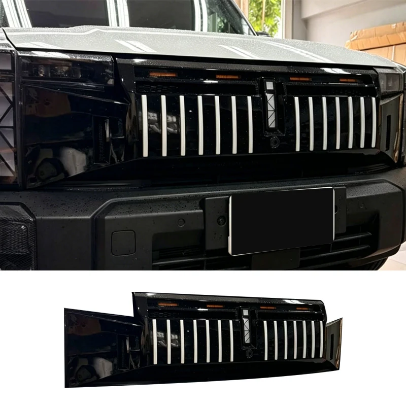 Car Accessories Front Mesh Grille Cover with LED Light Tuning Auto Parts Body Kits for ICar03 J6