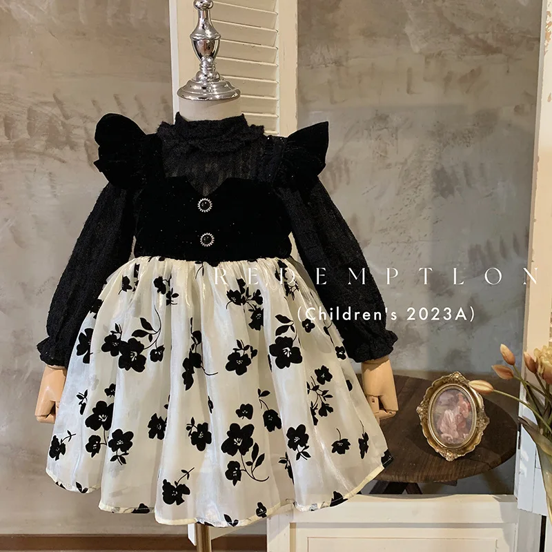 

Autumn New Children's Stylish Black Base Shirt+Floral Dress Two-Piece Set Tide