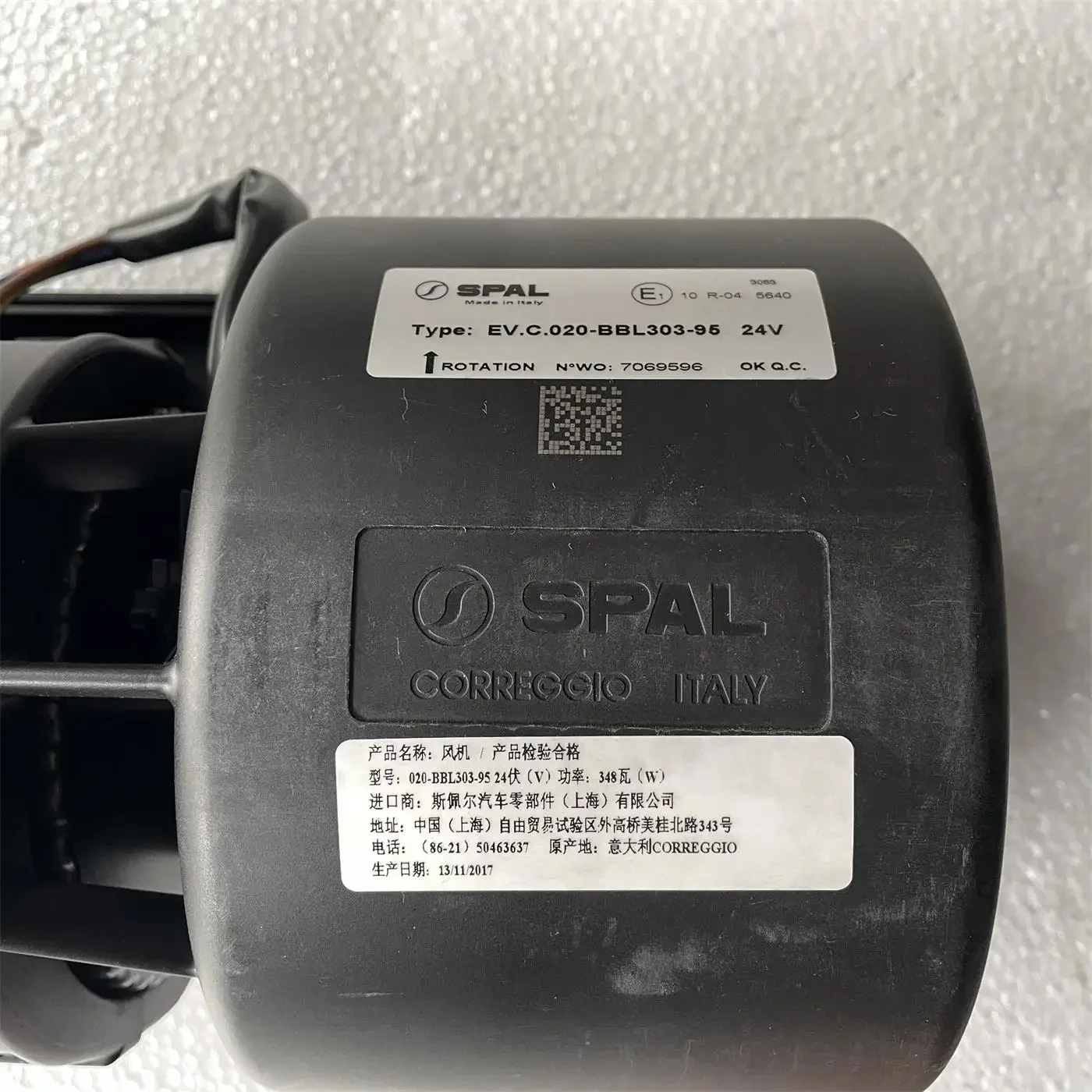 En stock, Motor de ventilador de aire de coche RGFROST 24V Auto A/C para Motor de ventilador de evaporador Spal 30007008 30007035 EV.C.020-BBL303-95