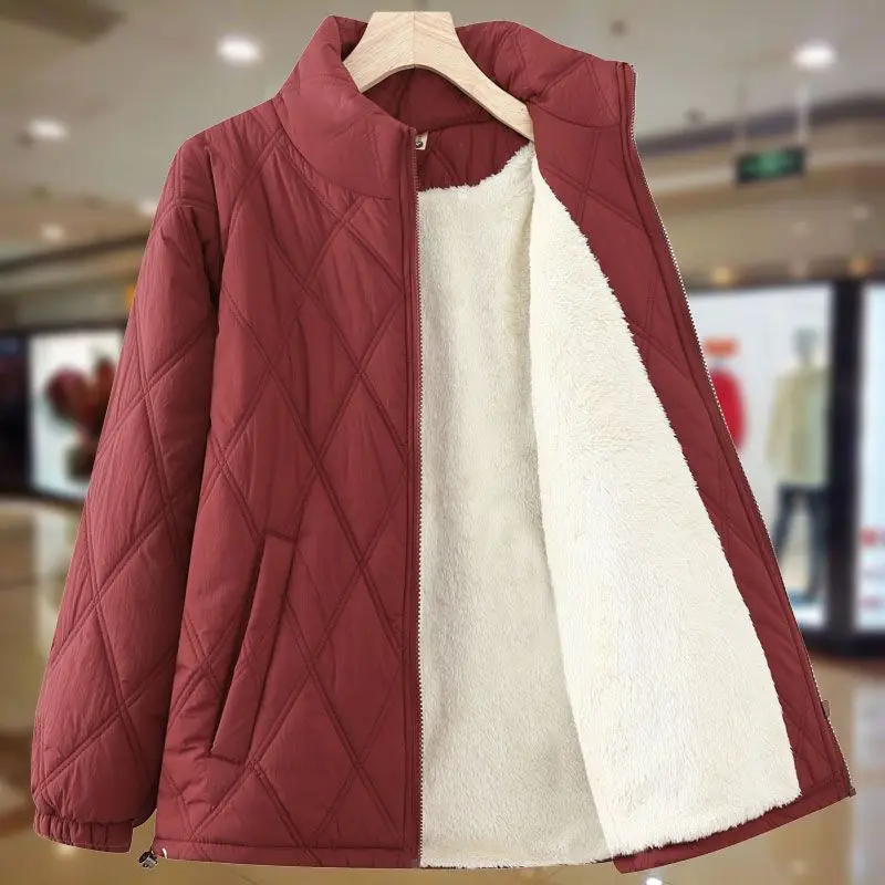 Mom Winter Cotton-Padded Jacket 2025 new middle-aged women's clothing winter fashion warm light cotton-padded jacket