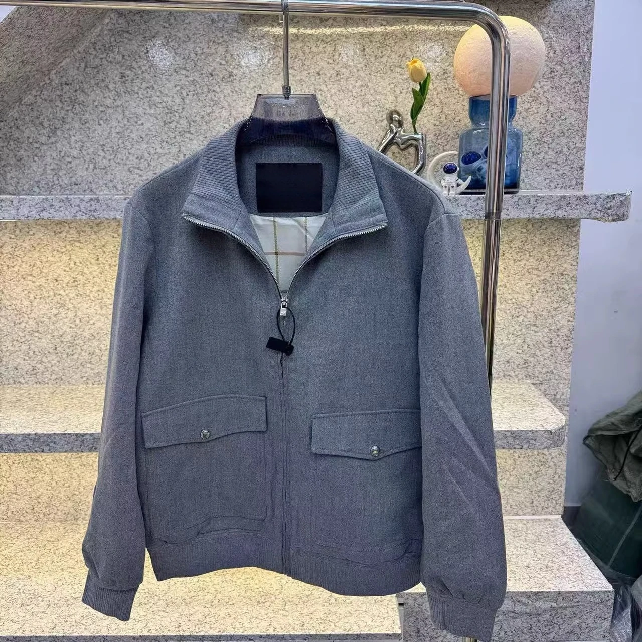 

Italian LP Men's Wool Embroidered Blended Lapel Jacket