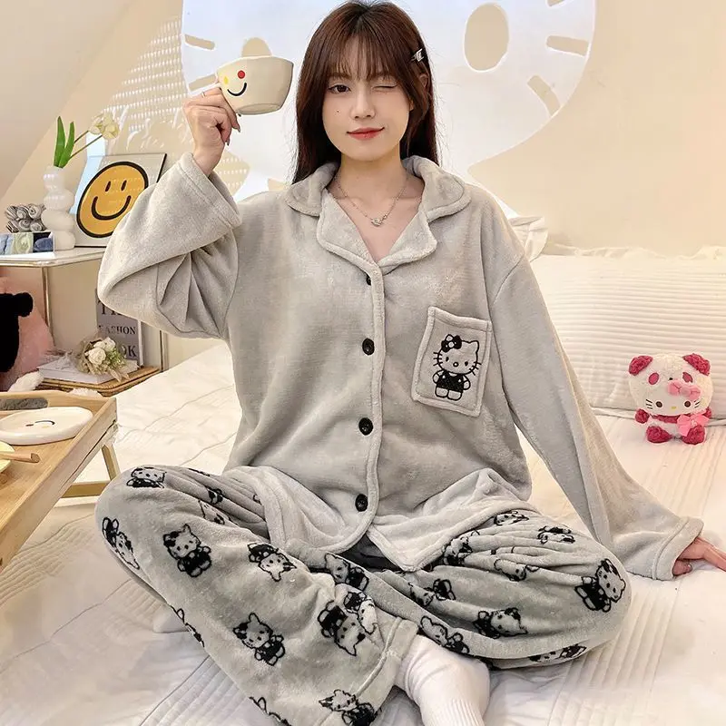 

Фланелевые пижамы для девочек, осенне-зимние брюки с длинными рукавами, милая свободная студенческая домашняя одежда с героями мультфильмов «Hello Kitty», можно носить на улице