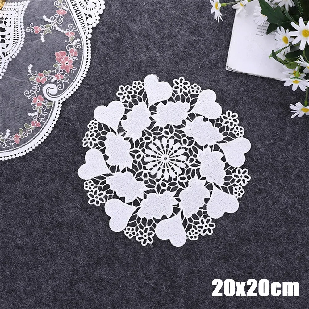 Lace Placemat Cloth 19*19 CM/20*20 CM Round Lace Doilies Crochet Round Lace Placemat Napkin Placemat Cup Dish Coaster