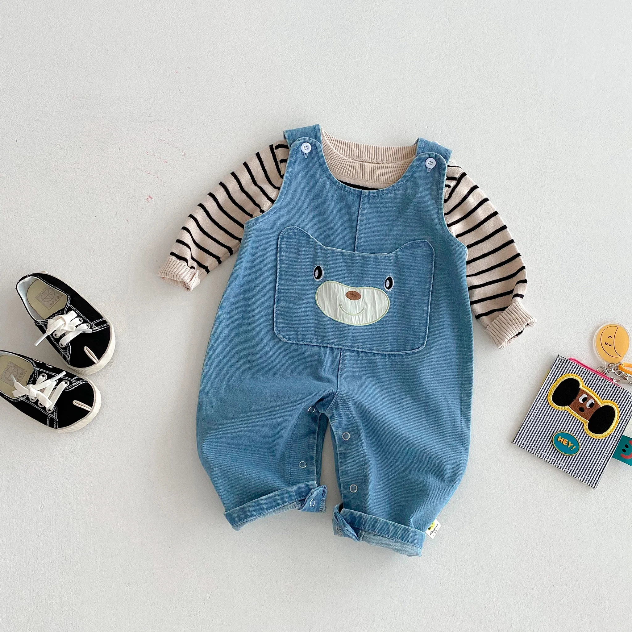 

Autumn and winter denim overalls for boys and girls, cute long pants with rabbit ears and one-piece pants