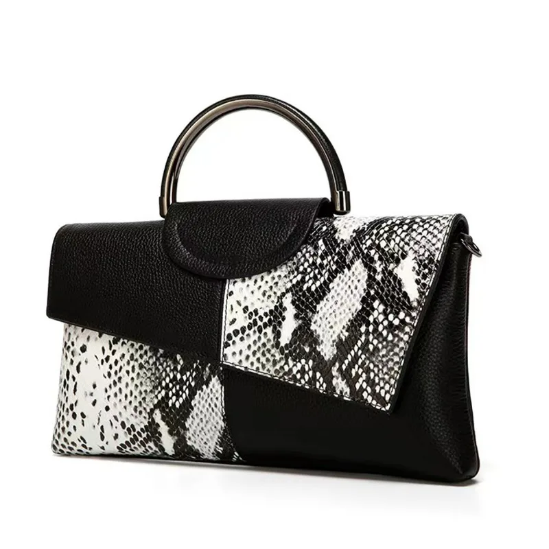 حقيبة يد نسائية فاخرة جديدة ذات سعة كبيرة للولائم حقيبة يد بطبعة تمساح حقيبة كروس عصرية للسيدات