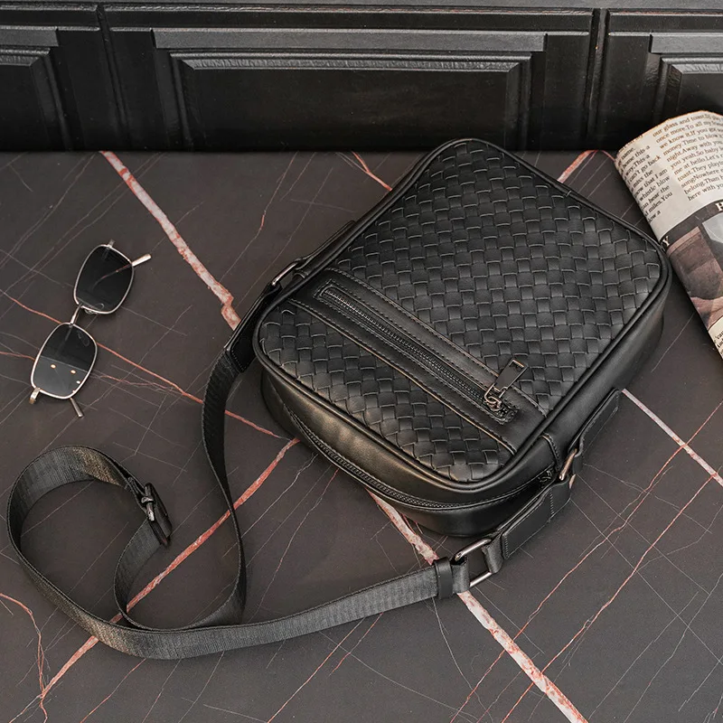 Woven Man Sling Bag Fashion Men Shoulder Bags Retro Male Messenger Bag Leather Men Crossbody Bags