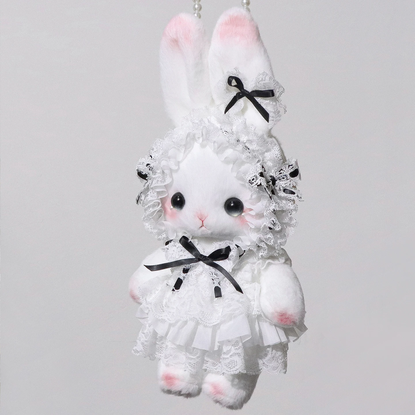 กระเป๋ากระต่ายโลลิต้าสีดำ หูตั้ง สายโซ่ไข่มุก กระเป๋าสะพายข้างลายกระต่ายน่ารัก พร้อมโบว์ลูกไม้ กระเป๋าตุ๊กตา สำหรับแฟชั่นโกธิค