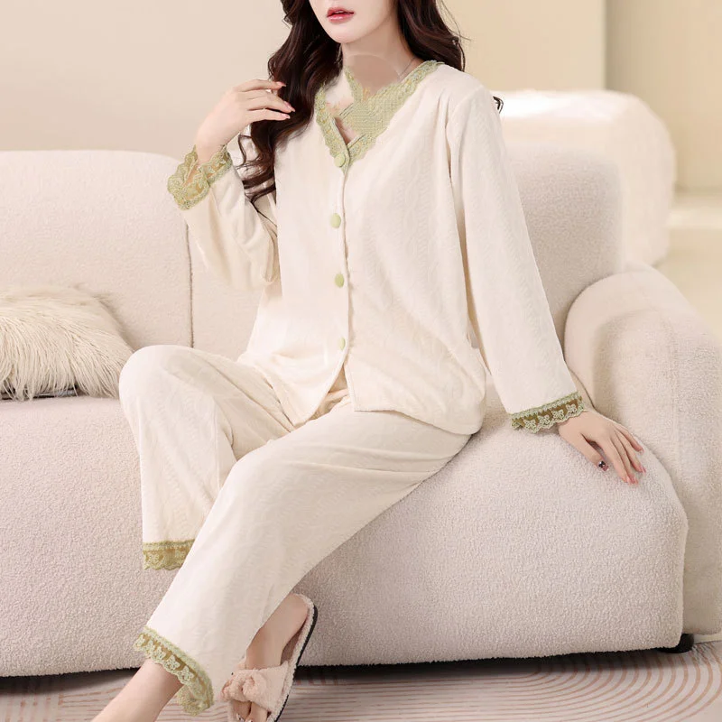 Hot Minimalist Island Velvet Leisure Wear Autumn and Winter Lesbian Fashion Long Sleeves Loungewear Set Two-Piece Set Dopamine