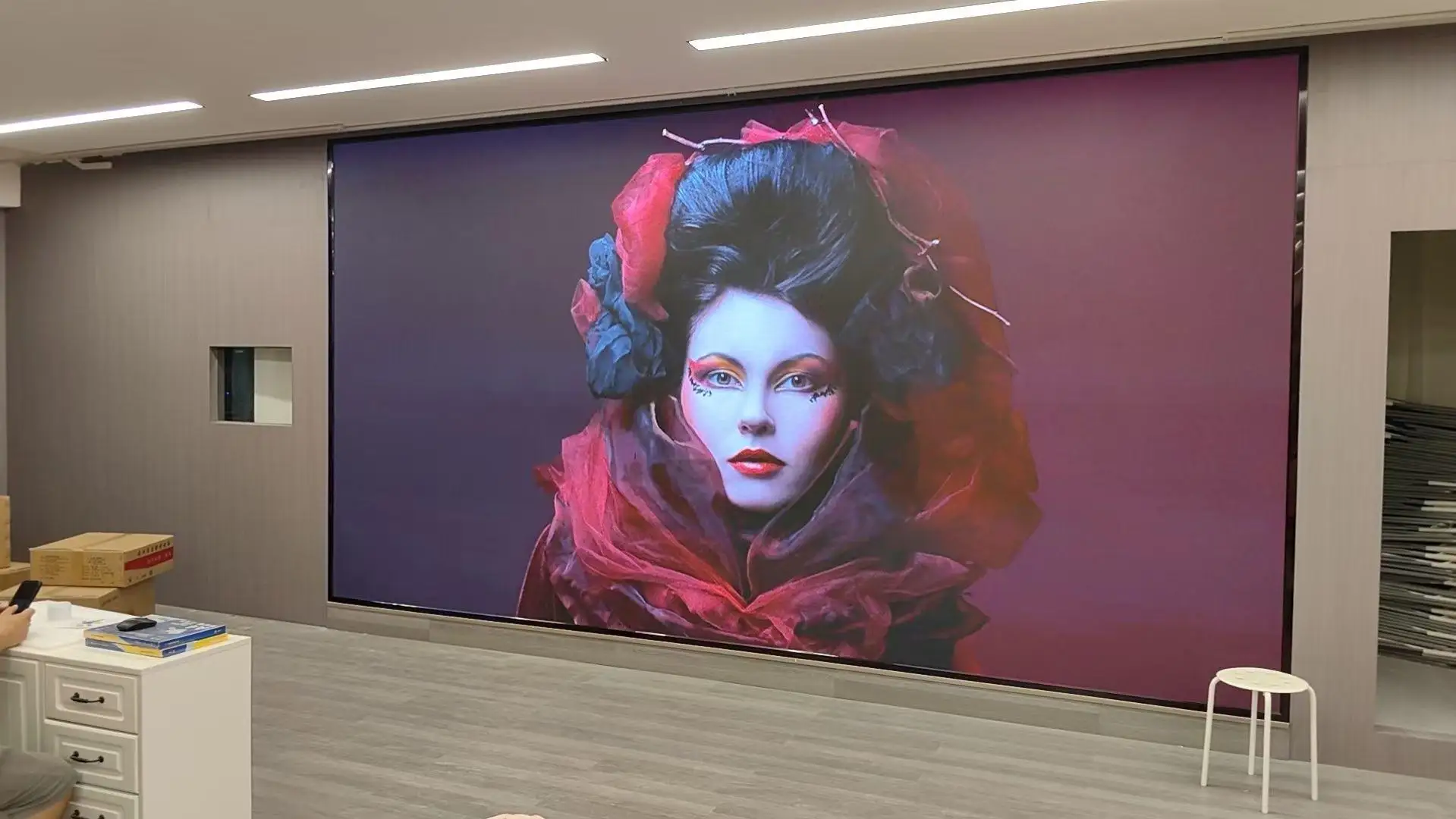 P2 وحدة لوحة شاشة LED 256*128 مللي متر 128*64 بكسل 1/32 مسح داخلي 3in1 SMD كامل اللون P2 وحدة لوحة عرض LED