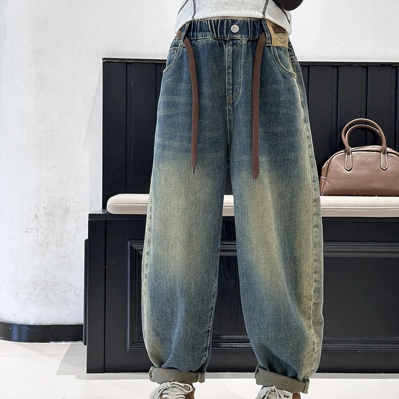 Girls' loose jeans children's spring and autumn pants washed and worn spring clothes stylish and fashionable pants trend