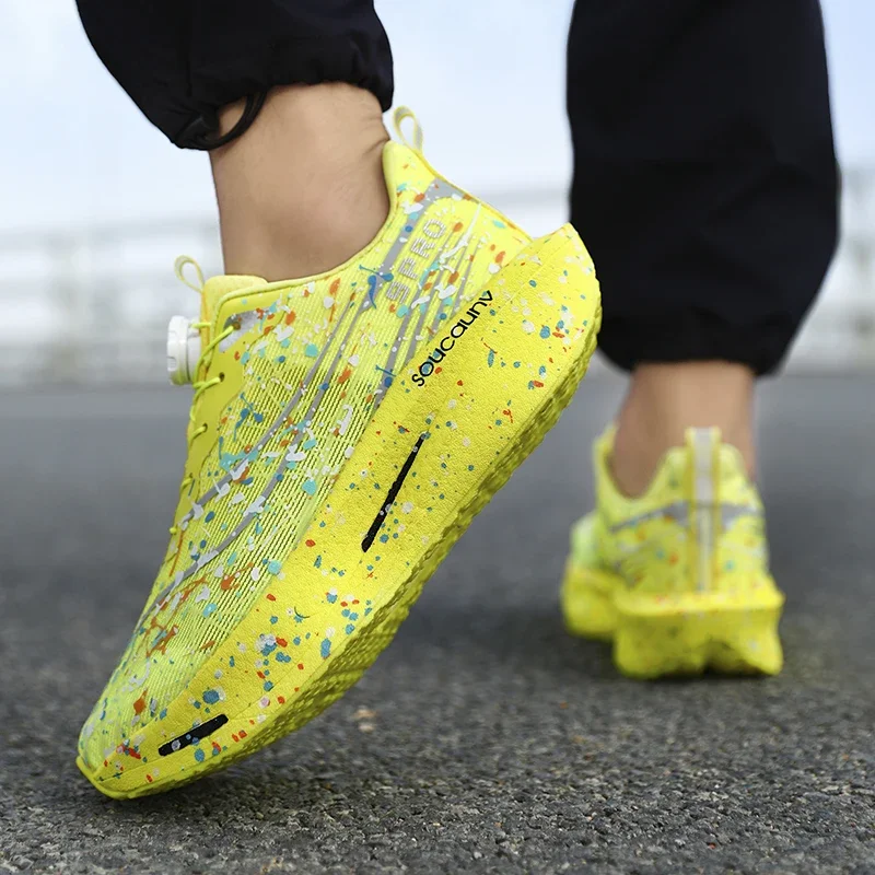 Marathon Air Cushion Men Sports Running Shoes Breathable Lightweight Women's Comfortable Athletic Nonskid Carbon Plate Sneakers