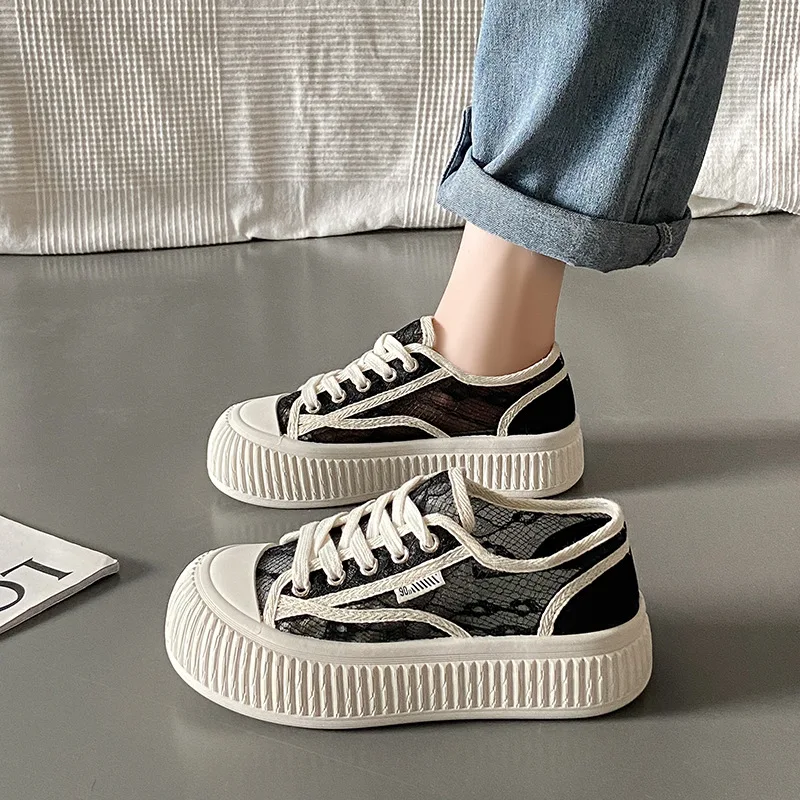 Women Platform Canvas Shoes Height Increasing Chunky Sneakers For youth girls Outdoor trainers Female Ladies Thick Sole Footwear