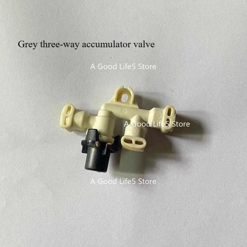 

Apply To Coffee Machine Parts, Kalemei Coffee , Accessories Two-way, Three-way Pressure Relief Valve, Connector