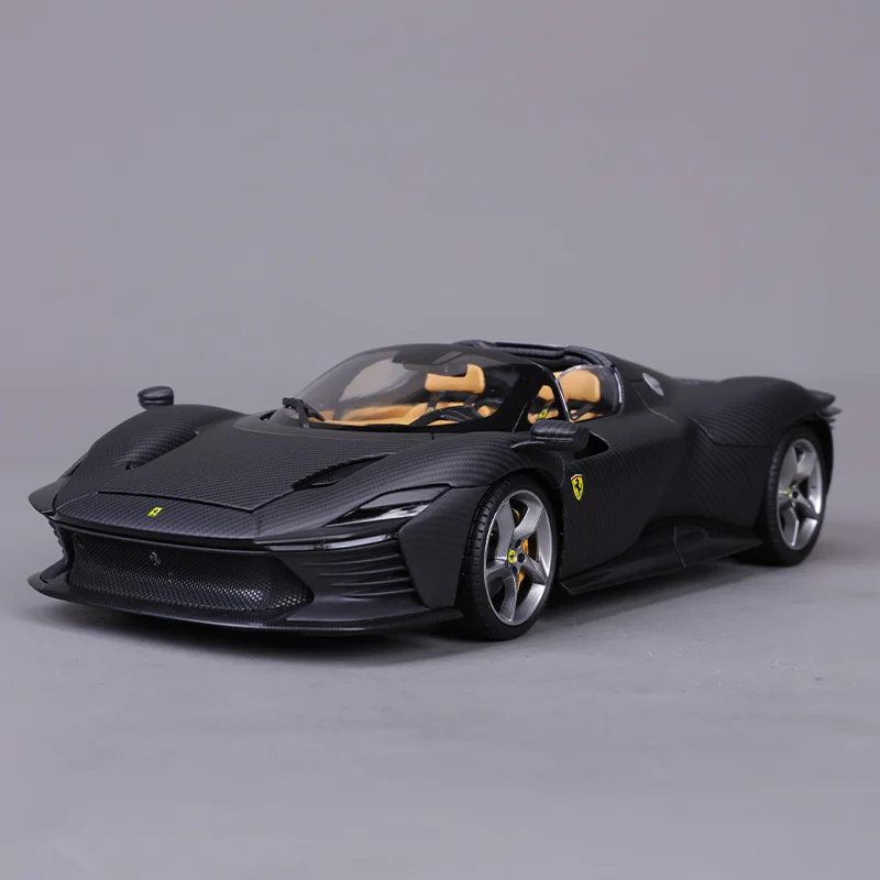 New In Stock Bburago 1:18 Carbon Fiber Ferrari Daytona Sp3 Black