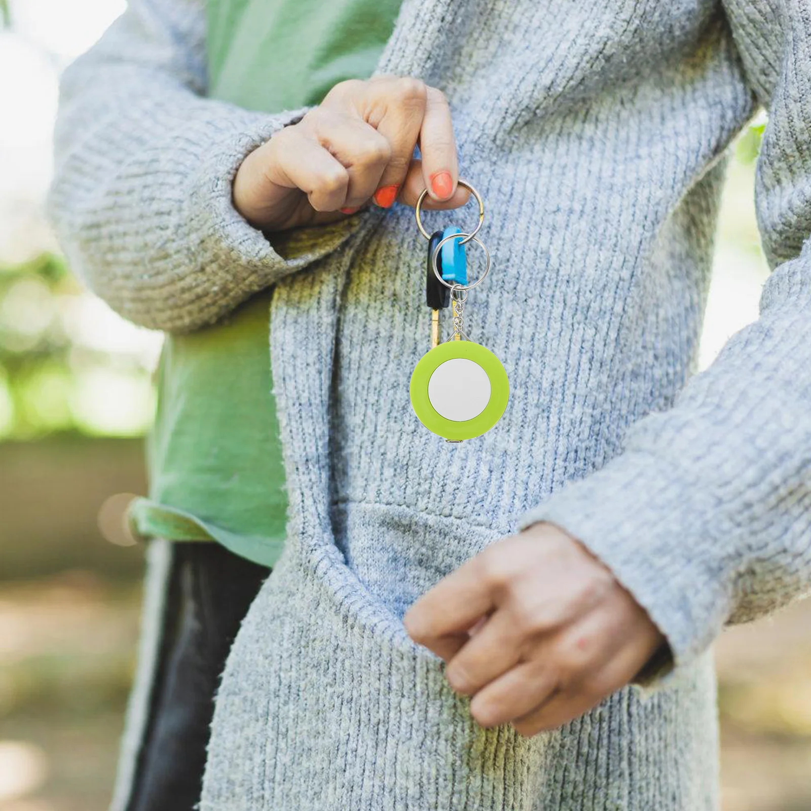 

Compact 1.5m Green Key Chain Tape Measure Soft Portable Body Measurement Sewing Accessory Soft Tape Measure Sewing Accessories