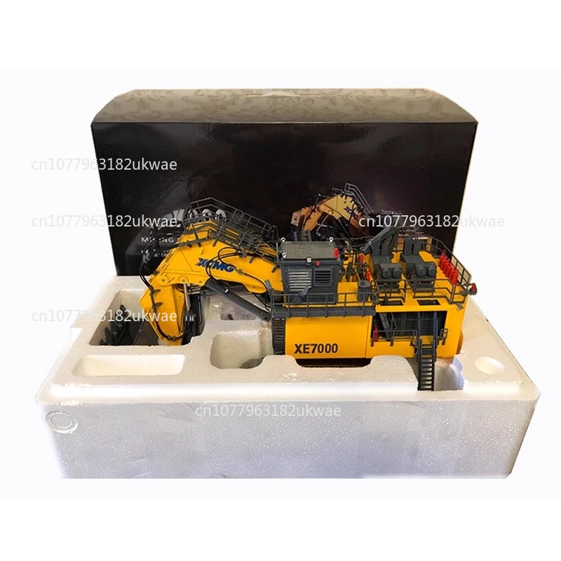 XE7000 Mining Excavator Model 1:50 Alloy Excavator Large Office Gift