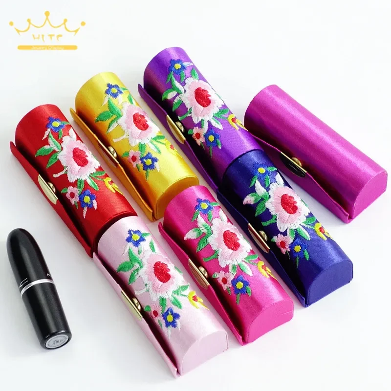 1Pcs Random Color Lipstick Carry Case Classical Style Traditional Embroidery Container Jewelry Box Lipstick Storage Holder