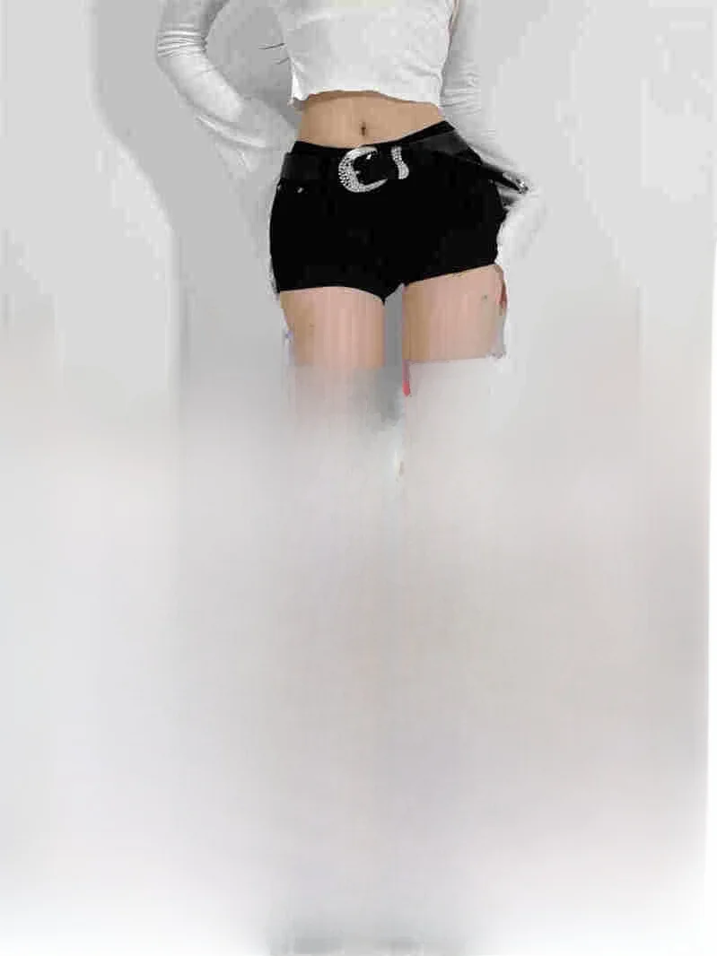 Seksowne amerykańskie dżinsowe szorty z niskim stanem, elastyczne, damskie, retro, obcisłe, podkreślające pośladki, modne letnie szorty z paskiem.