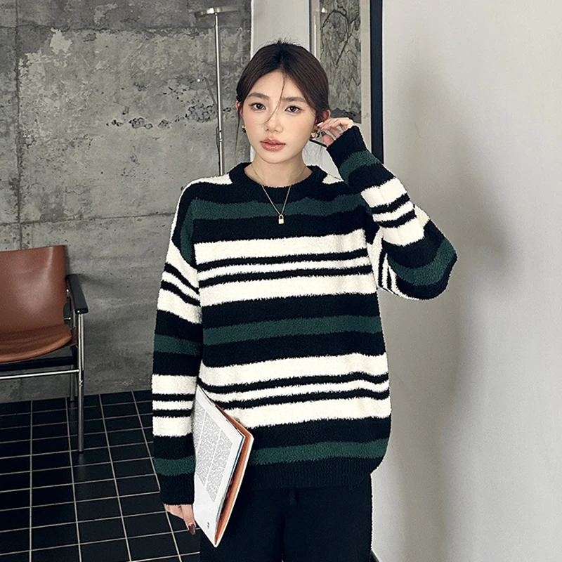 

Women's Autumn and Winter Single-Sided Velvet Colored Stripes, Sweet Two-Piece Set
