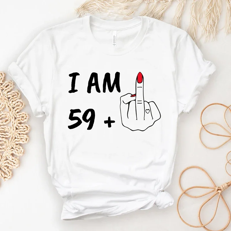 Sono 59 Plus 60 anni festa di compleanno T-Shirt donna 60th Graphic Tee T-Shirt manica corta in cotone donna donna fidanzata regalo