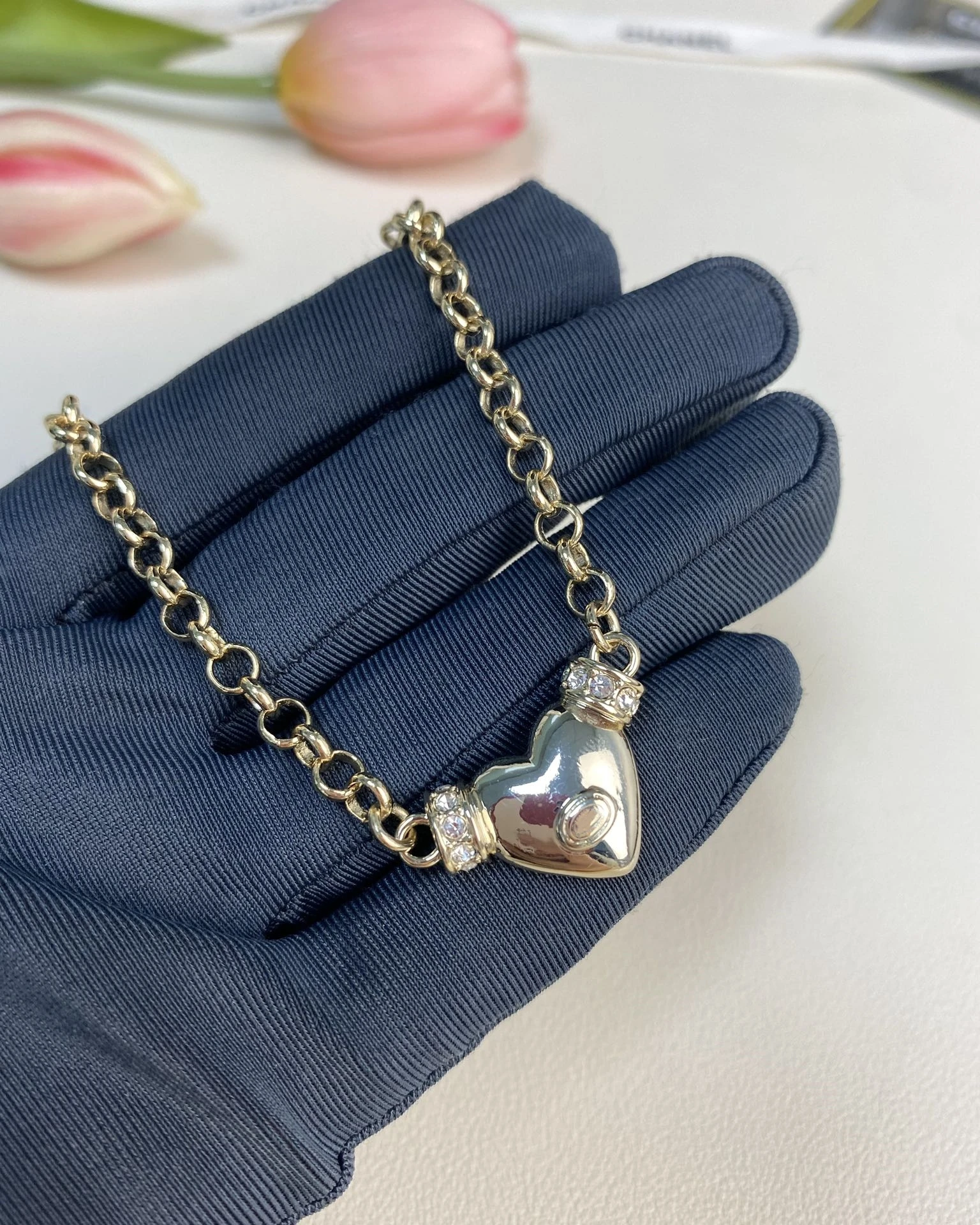 2024 New Summer Butterfly Pearl Chain