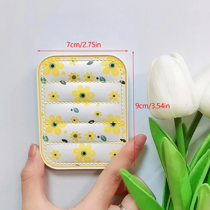 Chrysanthemum Flip-Top Folding Makeup Mirror Portable Pocket Mirror Women Rectangle Cosmetic Make Up Mirror With Comb
