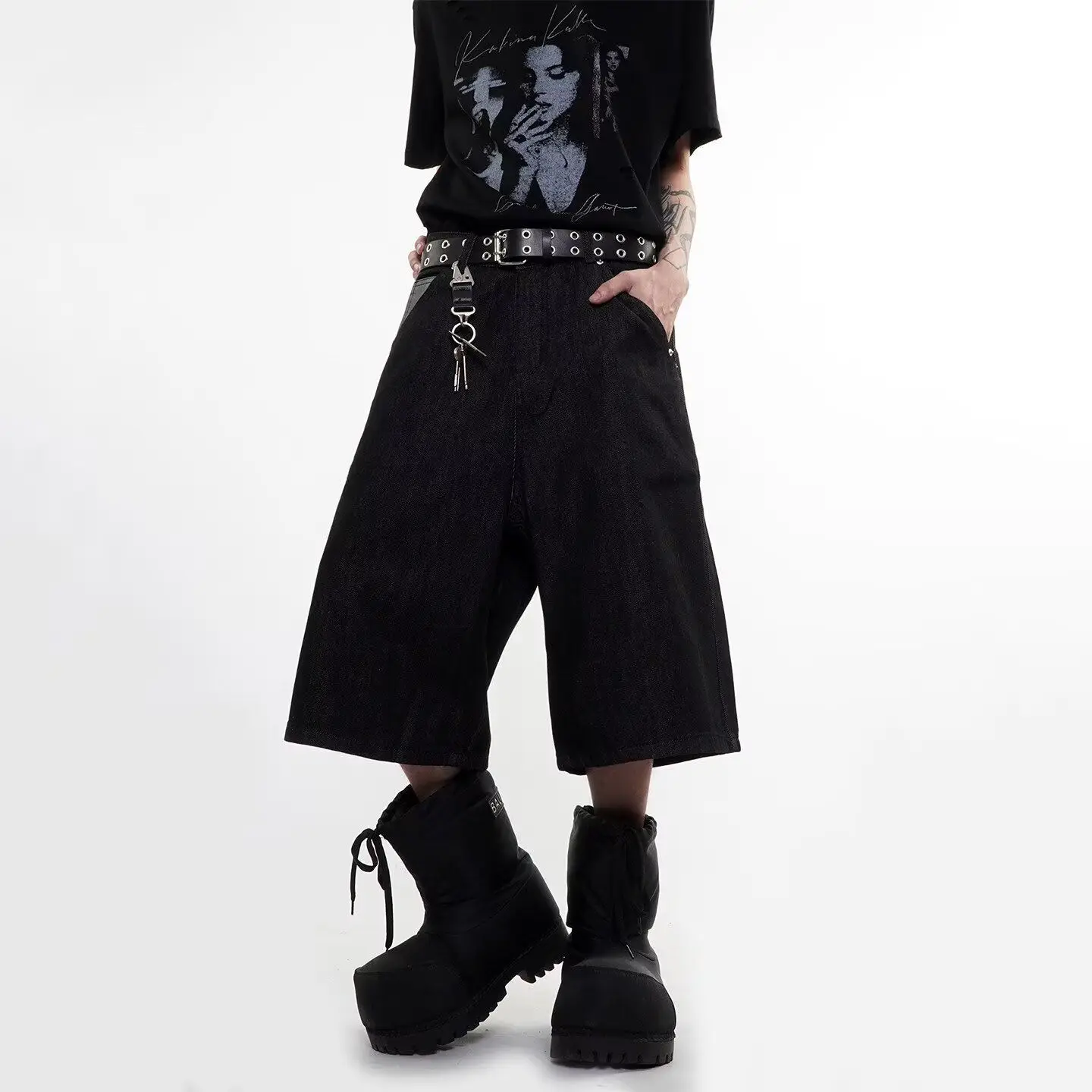 Pantaloncini in Denim da Uomo  - Embroidery Simple recensione e prezzo