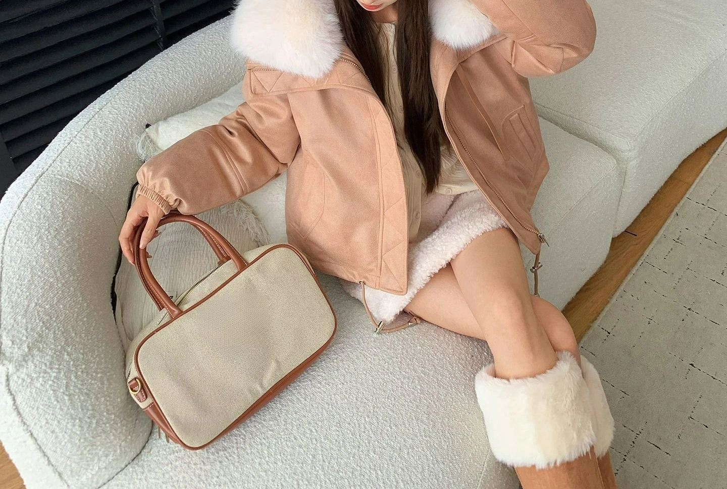 

2025 Новая зимняя толстая и теплая хлопковая куртка. Модная и универсальная хлопковая куртка для женщин.