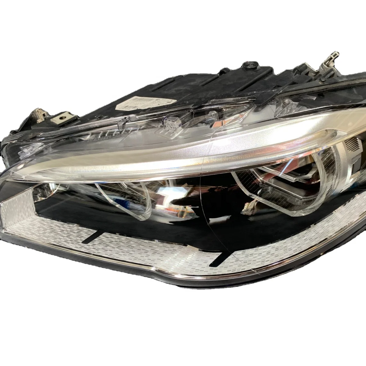 

Upgrade To High-end BMW 5 Series F10 Headlights With LED Lights, Original High-quality 63117352481