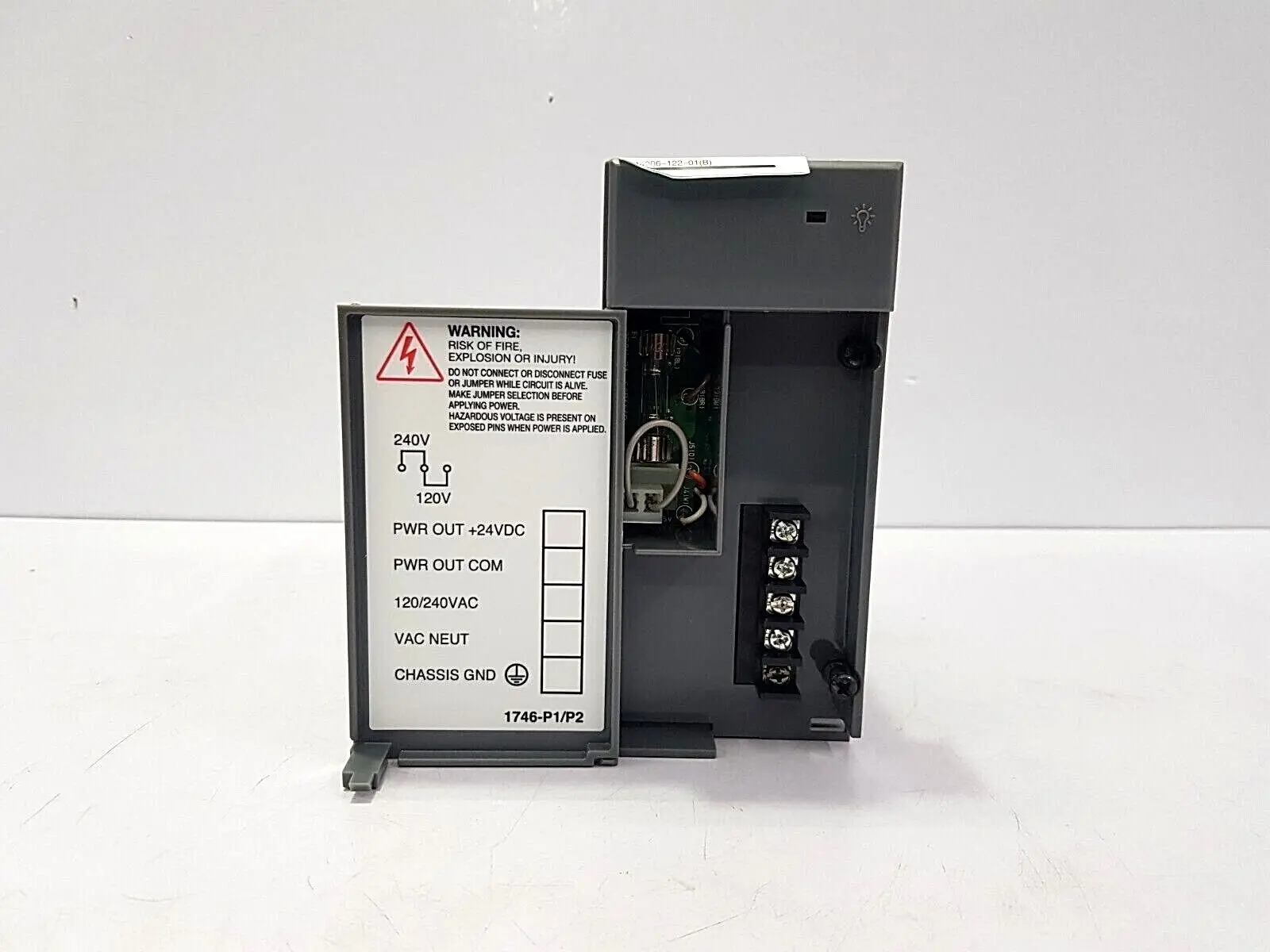 Módulo de fuente de alimentación 1746-P1 en stock