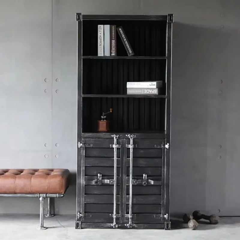 

The latest style bookcases and shelves in the family living room
