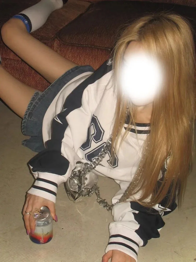 

Girls' clothes for spring 2026, youth letter patchwork, children's polo shirt for ages 11, 12, 13, 14, 15, 16, 17, and 18