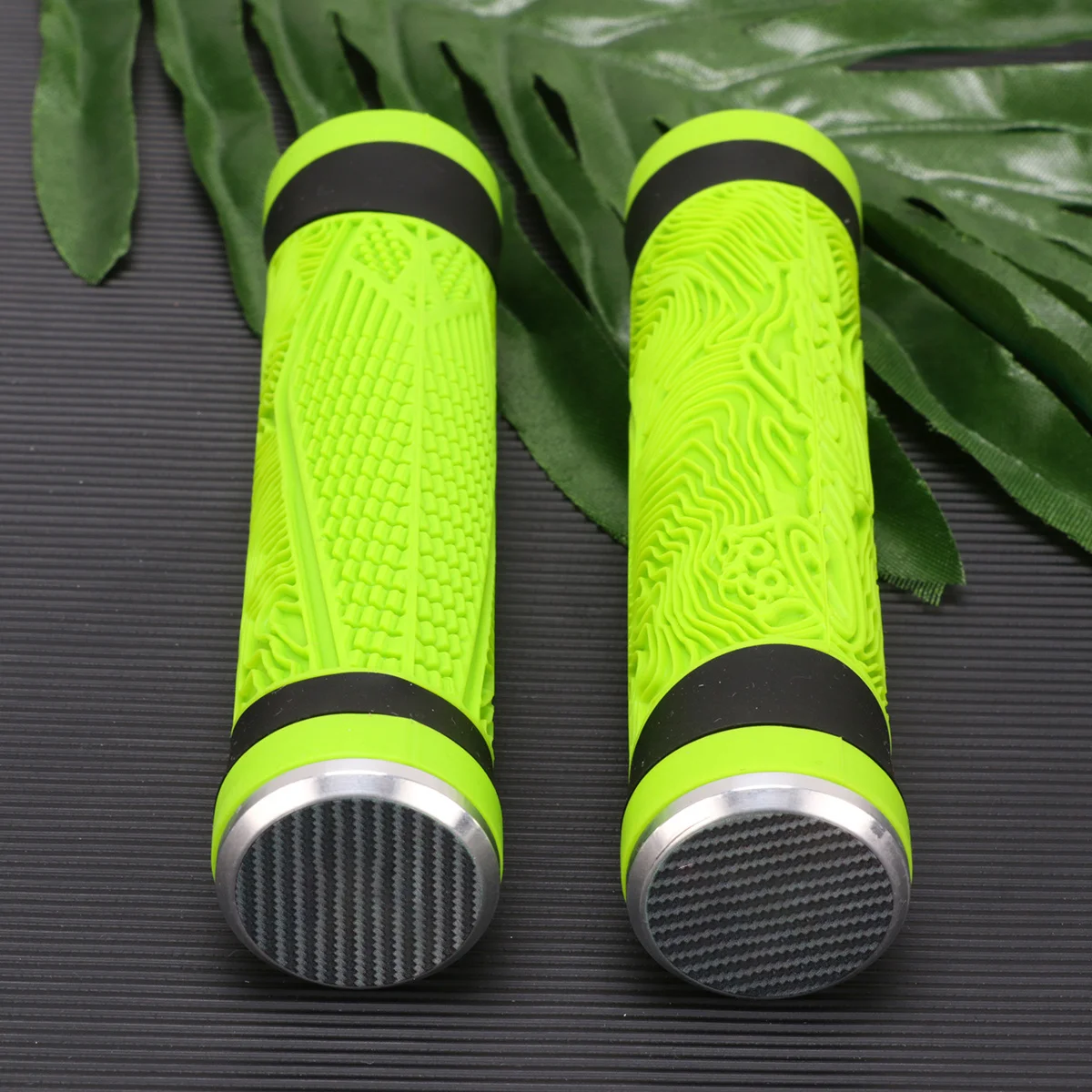 

1Pair Green Silicone Bike Handlebar Cover Anti-Slip Cycling Grips Shockproof Comfort Grip Road Bike Handlebar Ends Safety Rain
