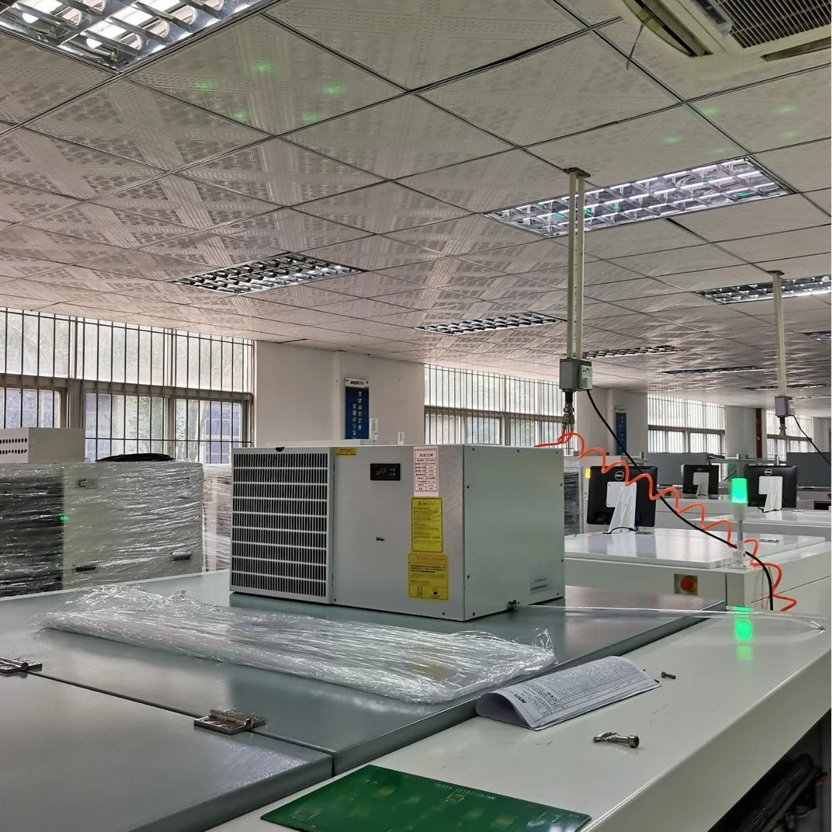 Estilo montado en la parte superior interior, aire acondicionado de gabinete industrial, gabinete eléctrico de aire acondicionado industrial, aire industrial