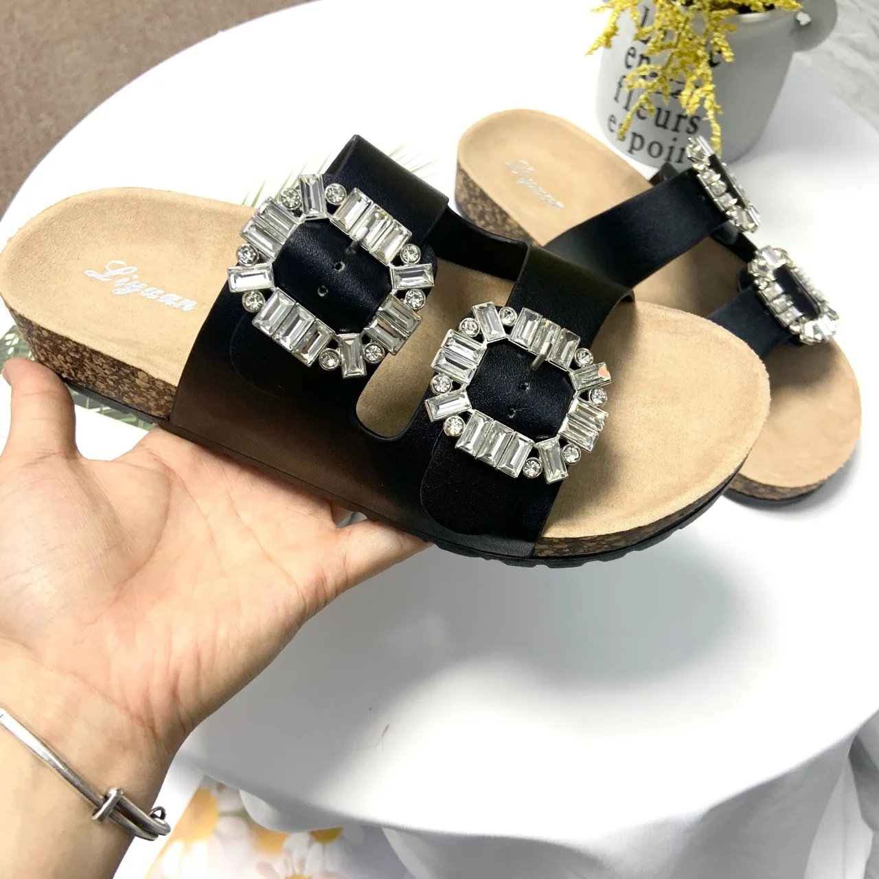 Slippers Women Outside Fashion Cork Slippers Women\'s Double Button Rhinestone Slippers Men Beach Flat Shoes Women Sandals