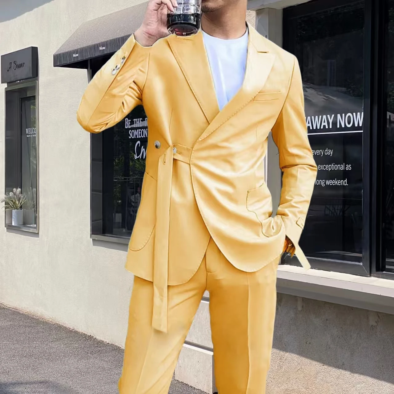 

Gold Men Suits with Belt 2 Pieces Shawl Collar Suits for Men Elegant Belt Brief Casual Male Prom Texudos Banquet