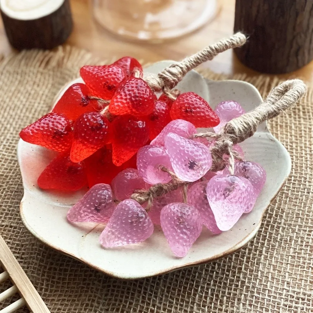 

Cute Remove Oil Strawberry Soap On A Rope Fragrant Hanging Cleaning Soap Sterilization Transparent Bath Soaps for Kitchen