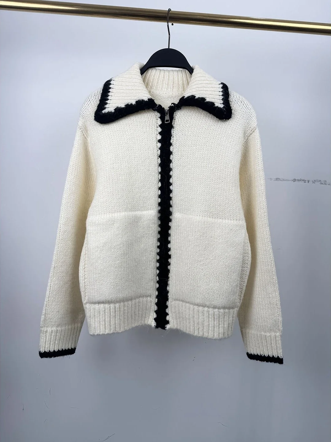 

Sweet Style Zipper Knitted Cardigan Women's Fashion Design Spring Autumn New Arrival Long Sleeve Regular Fit Color Coat