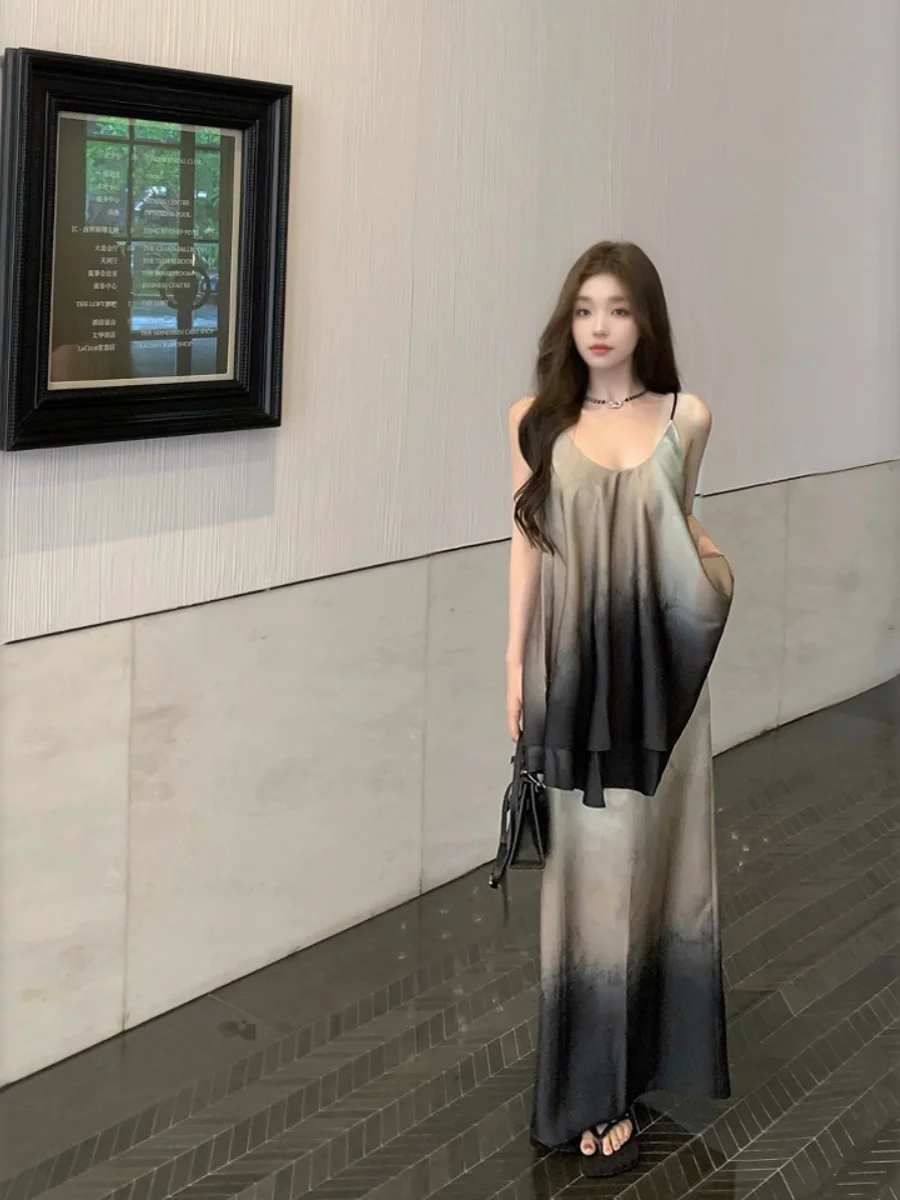 

Retro Ink Painting Set Satin Short Strapless Vest Top Women Summer High Waist Skirt Two Piece Set Fashionable Ensemble